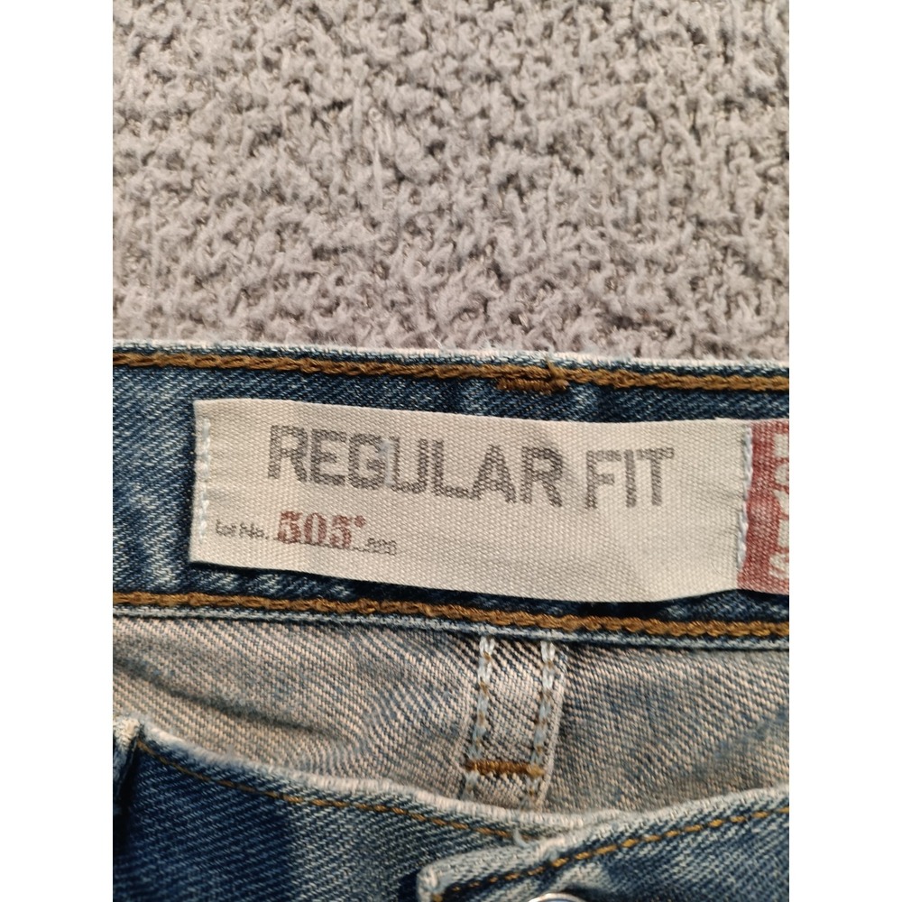 Levi's 505 Regular Fit Men's W32 L34 Blue Denim Straight Leg Jeans - Picture 3 of 9